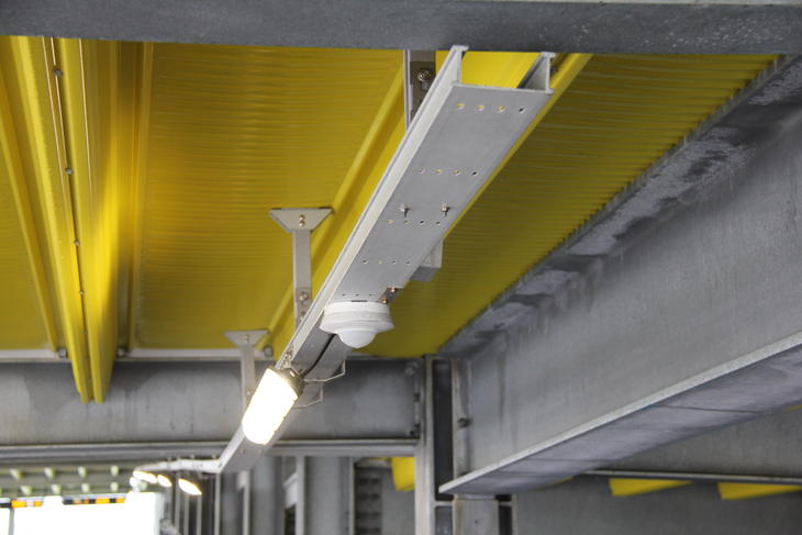 FRP cable ladder and cable tray installation at Sola Airport © Øglænd System